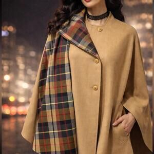 BB Plaid Poncho Cape Irish Wool Tartan Scarf Ireland  Herringbone NEW Wrap NEW